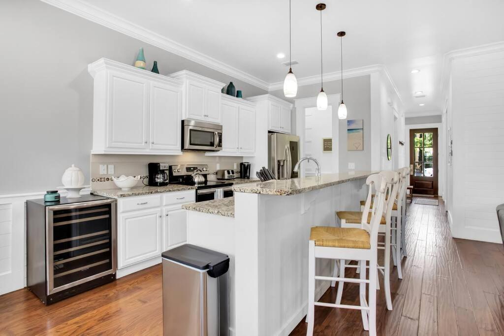 Large 4 Bedroom With Bunk Room And 2 Golf Carts! Destin Exterior foto